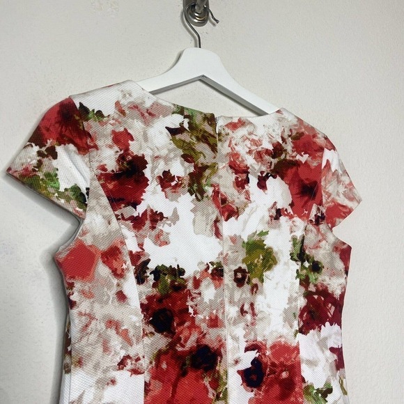 Liz Claiborne Floral Pocketed Cap Sleeve Sheath Dress 4 - Picture 7 of 10